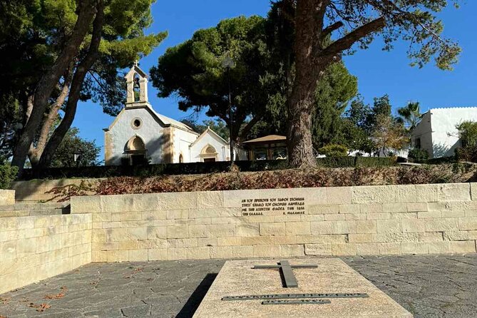 Exclusive Private Car Tour through Chania's Highlights - Venizelos Graves panoramas, then Souda Bay War Cemetery