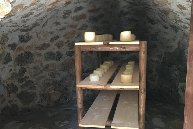 Explore Shepherd’s Hut and Cheese Making Process - The Axos off-road run: Mitato shepherd hut and the cheese making moment