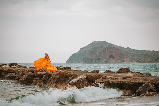 Flying Dresses Photo Shoot in Crete - The 2-Hour Flow: From Changing Clothes to Moving Between Planned Spots