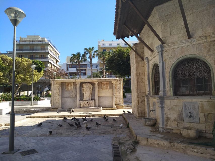 Food tour tasting walking tour - Central Market, Heraklion: where the flavors start