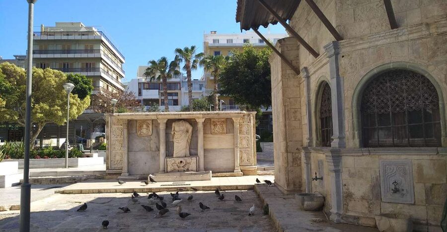 Food tour tasting walking tour - Agios Minas Cathedral and the one-hour market window