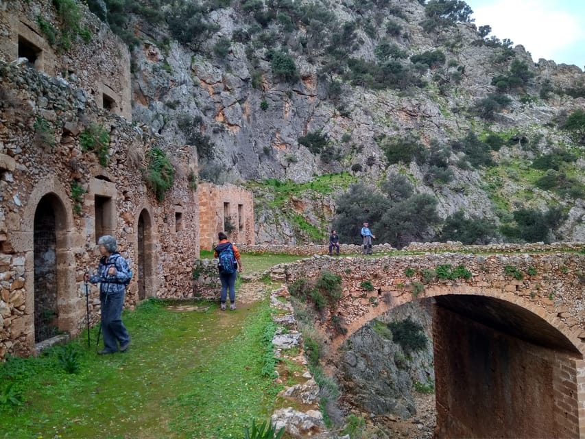 From Chania: Ag.Triada & Katholiko Monasteries | Hermit Cave - Arriving at Katholiko: what to watch for when the scenery slows down