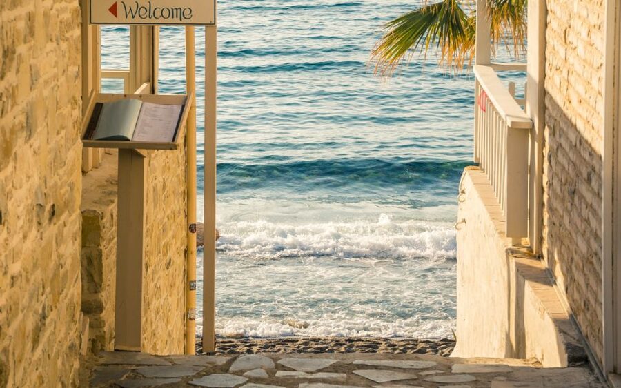 From Heraklion: Matala Hippie Beach, Relaxing Trip & Pickup - Little logistics that can save you time
