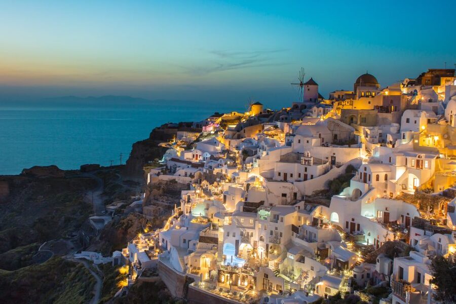 From Heraklion/Rethymno: Santorini Cruise(Pickup Extra Cost) - From Your Pickup to the Heraklion Port: What the Day Starts Like
