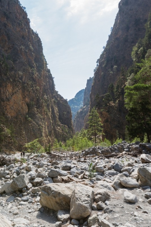 From Heraklion: Samaria Gorge Full-Day Guided Hiking Tour - A very early start: why the 05:20 to 07:00 pickup matters