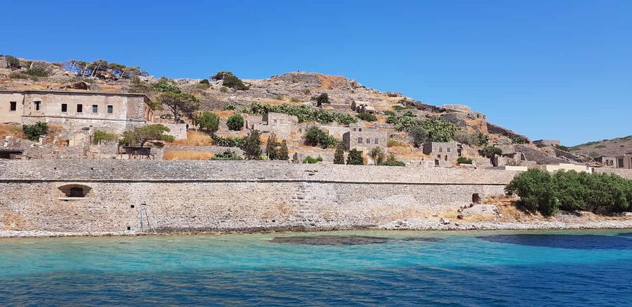 From Heraklion:Spinalonga ,Elounda & Ag. Nikolaos with Lunch - Who should book this Spinalonga, Elounda and Agios Nikolaos day trip