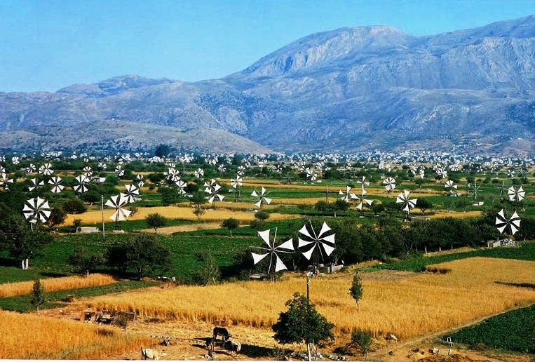 From Rethymno: Agios Nikolaos and Spinaloga Tour - Getting to Agios Nikolaos: Sea Views and a Comfortable Pace