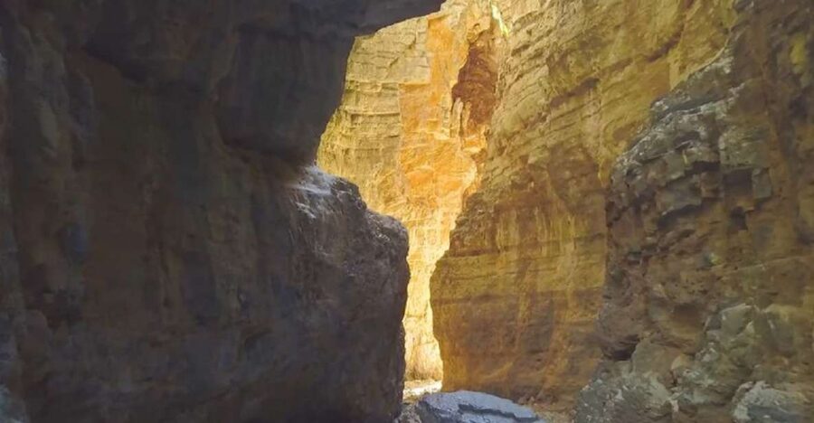 From Rethymno/Chania: Imbros Gorge Hike - From Rethymno or Chania to the White Mountains