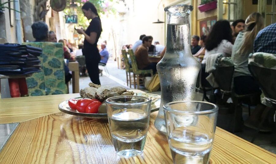 From Rethymno: Cretan Night Music, Food & Dancing - Price and value: why $77 works for what you get