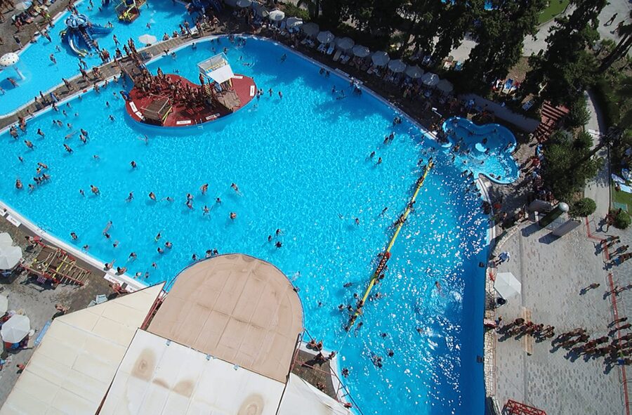 From Rethymno: Waterpark Day with Bus Transfer & Guide - Safety and Wait Times: What You Can Expect