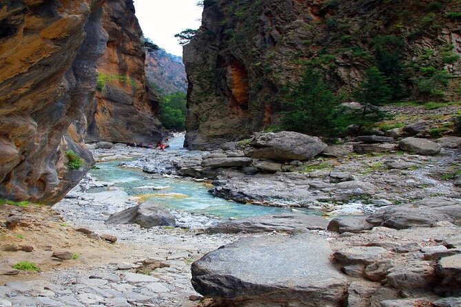 Full-Day Samaria Gorge Chania Guided Tour - Omalos breakfast and the Xiloskalo launch at 1,230 m