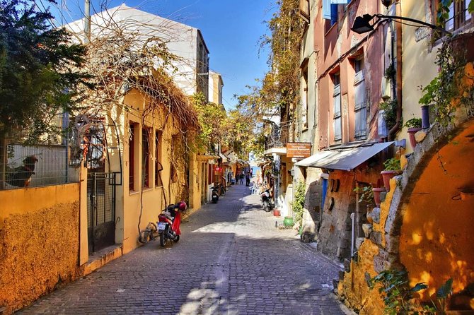 Full-Day Trip to Chania from Rethymno - Guide Support Without Over-Scheduling