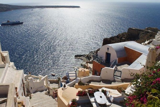 Full-Day Trip to Santorini island by Boat from Ag.Nikolaos Elounda with Transfer - Oia for 2 hours: the classic caldera views, with realistic timing