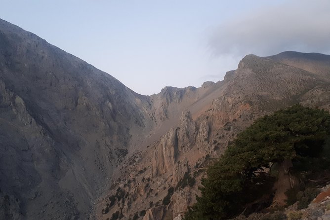 Gigilos summit adventure - Transfers to Omalos Plateau (1,240m): the uphill day begins before the first step