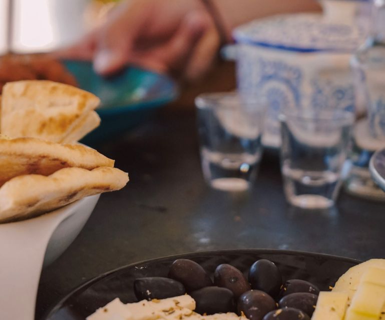 Greek food tasting experience - Should you book this Greek food tasting experience?