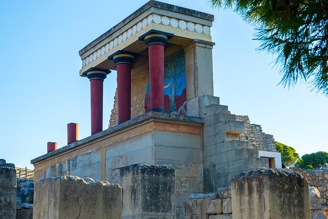 Guided Tour to Knossos Palace & Heraklion - Transfers, timing, and group size: how the day actually feels