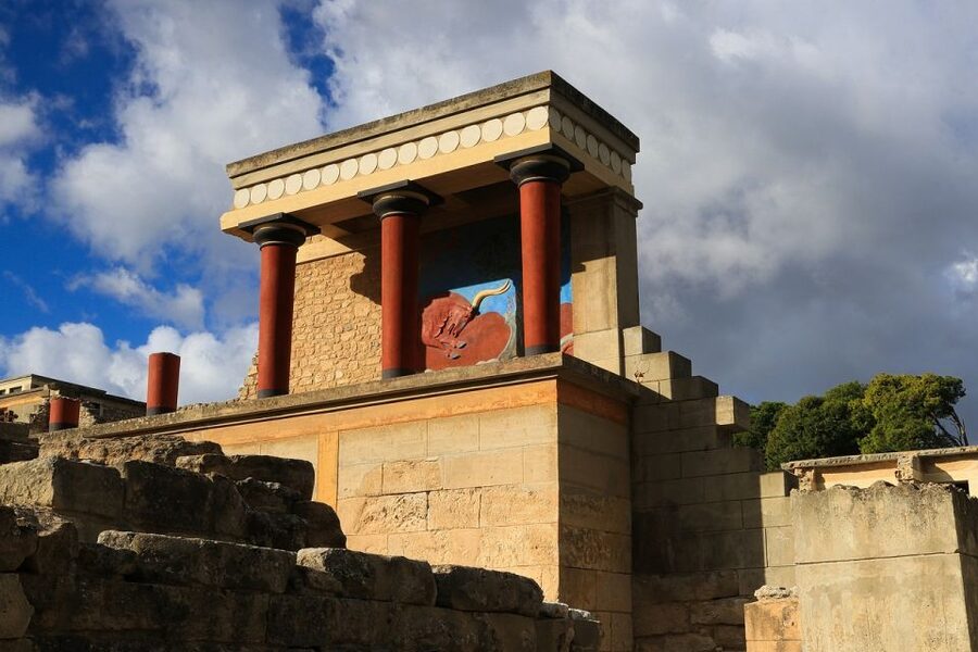 Heraklio Private Shore Excursion, Palace of Knossos & Museum - Heraklion Archaeological Museum: 5,500 years you can see