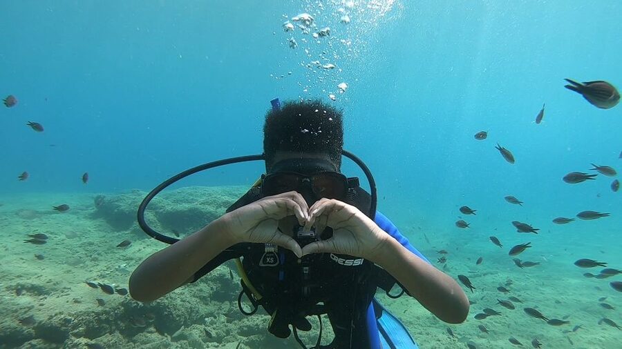 Heraklion: Beginner Scuba Diving Lesson with PADI Instructor - The 2.5-hour rhythm: pickup, coaching, and back to shore