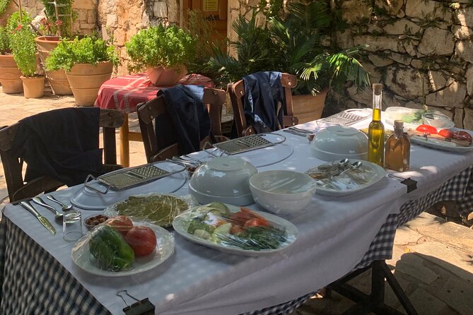 Heraklion: Cretan private cooking lesson with lunch in Arolithos - Logistics That Matter: Weather, Timing, and Getting There