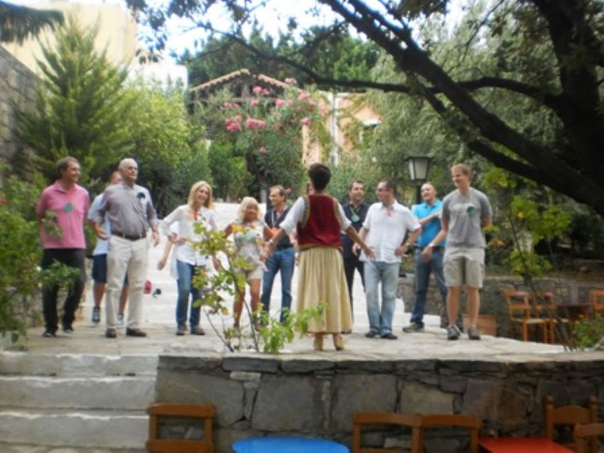 Heraklion Crete: Cretan and Greek Dance Lesson at Arolithos - The 2-hour dance lesson: from first steps to Sousta and Zorba