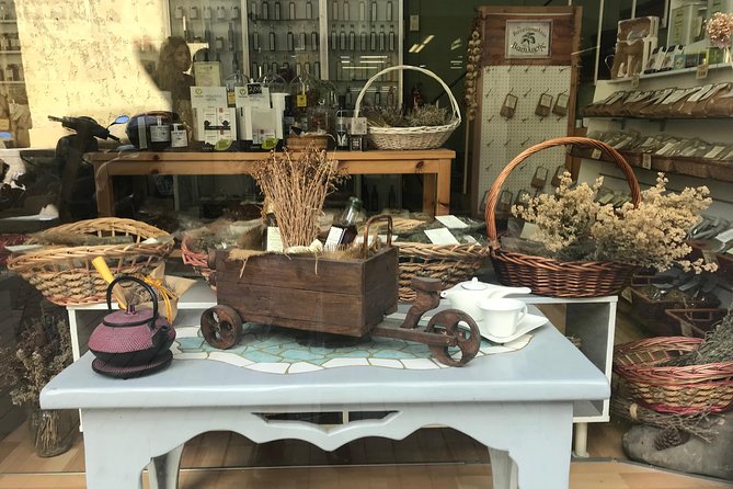Heraklion Cultural Tasting Walking Tour - Cretan Delicacies - How This Heraklion Cultural Tasting Tour Makes Food Feel Personal