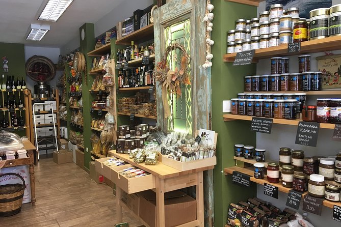 Heraklion Cultural Tasting Walking Tour - Cretan Delicacies - Who Should Book This Cretan Delicacies Walk?
