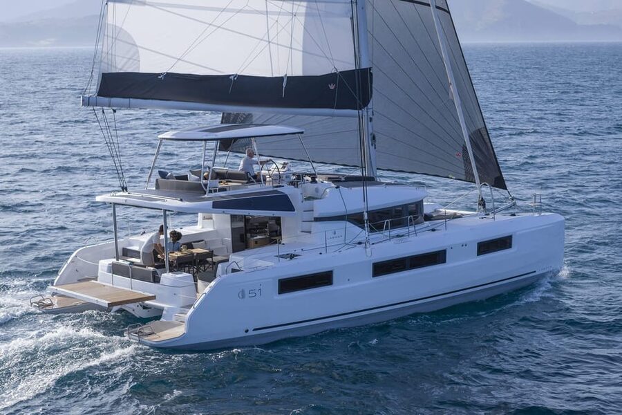 Heraklion: Dia Island Luxury Catamaran Cruise with Meal - Key things that make this cruise worth your time