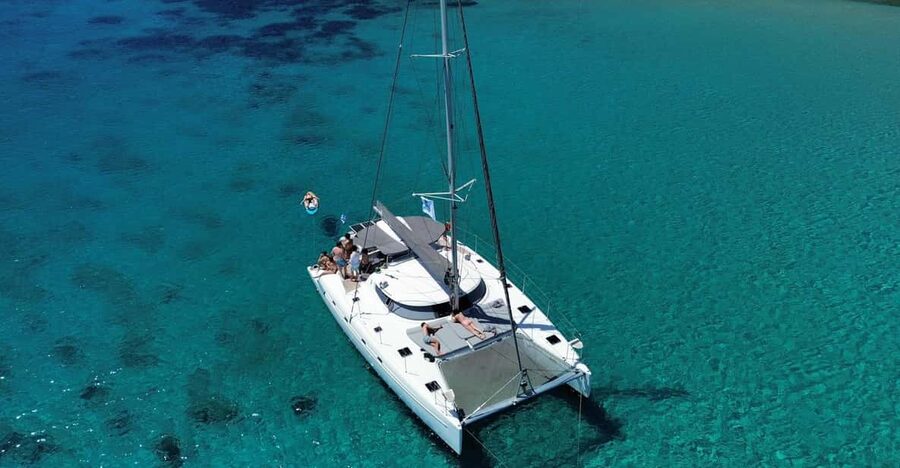 Heraklion: Dia Island Luxury Catamaran Cruise with Meal - Afternoon sunset or morning calm: how to pick your departure
