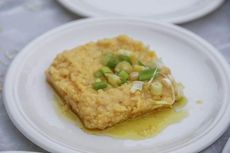 Heraklion: Ecobike Tour with Food tasting - Kornarou Square and Agios Minas Cathedral: where the tour turns into real eating