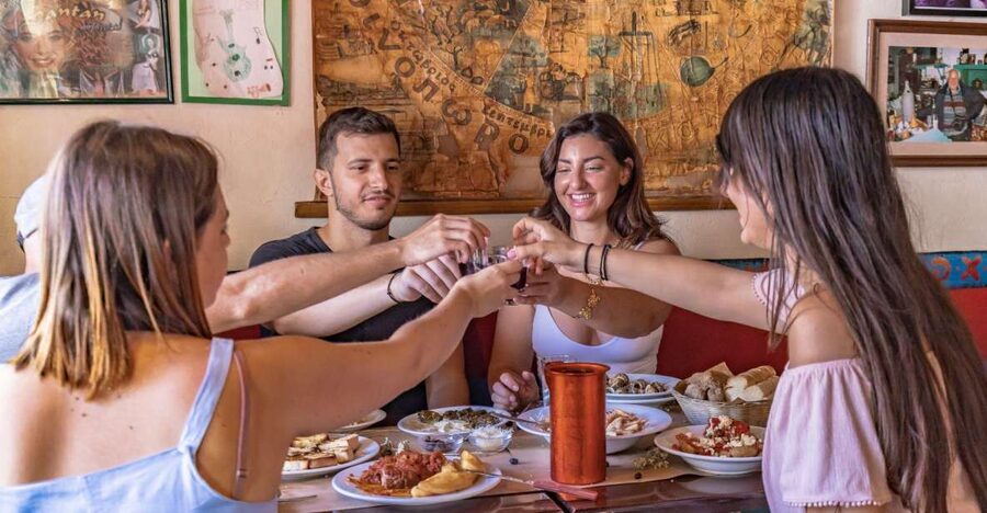 Heraklion: Gourmet Flavours Walking Tour - From Morosini Lions Fountain to Food Shops: The Walk Itself