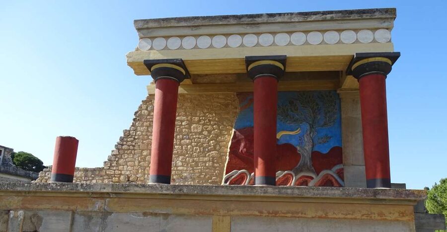 Heraklion: Knossos Palace, Zeus Cave & Oil Mill Private Tour - Knossos Palace: what you’ll need to focus on