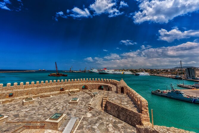 Heraklion Market and CretAquarium Guided Tour - Central Market and guided city loop around Heraklion