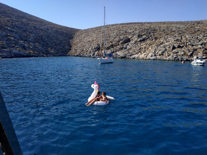 Heraklion: Nature Reserve Dia Island Full-Day Cruise & Lunch - Lunch on board: fresh local ingredients, plus drinks handled responsibly