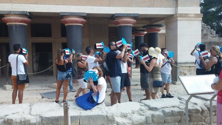 Heraklion: Palace of Knossos 3D Virtual Audio Tour by Tablet - What you’ll recognize in the reconstructed palace (bull-riding included)