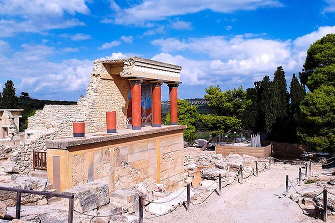 Heraklion port: Shore Excursion (small group-skip the line) - Key highlights