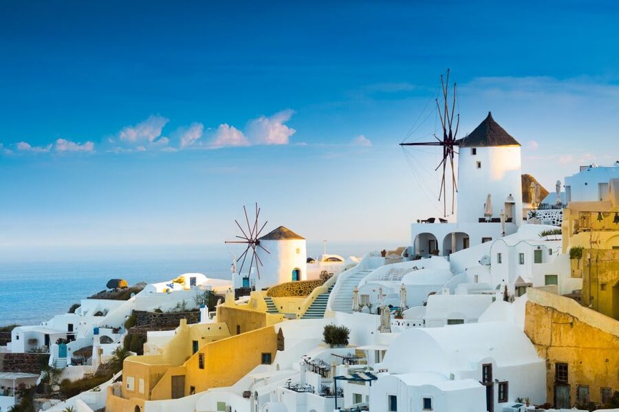 Heraklion: Santorini Day Trip with Boat Transfer & Oia Visit - What to bring, what not to do, and what to watch