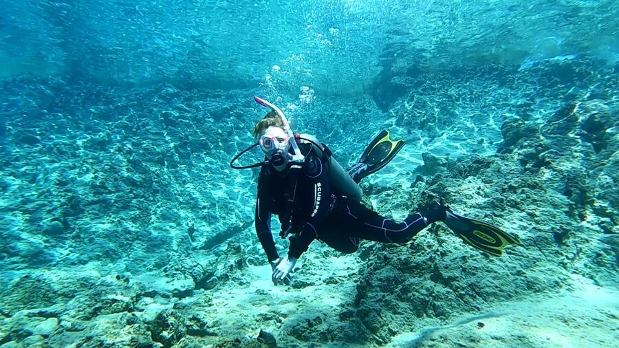 Heraklion: Scuba Diving trip for certified divers - Heraklion pickup and a 5-hour day that stays active