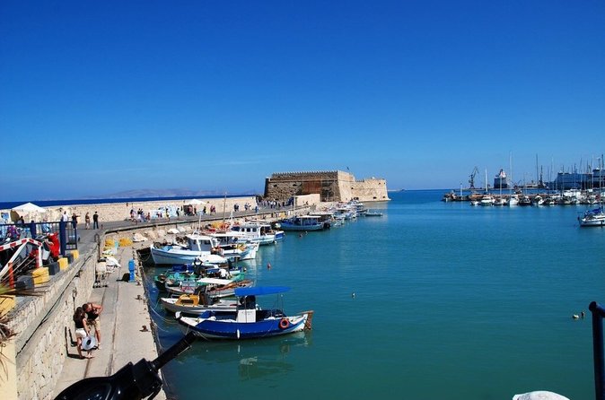 Heraklion Self-Guided Audio Tour - St. Minas Cathedral and Crete’s Resistance Museum: Faith, Underground Rooms, and War Memories