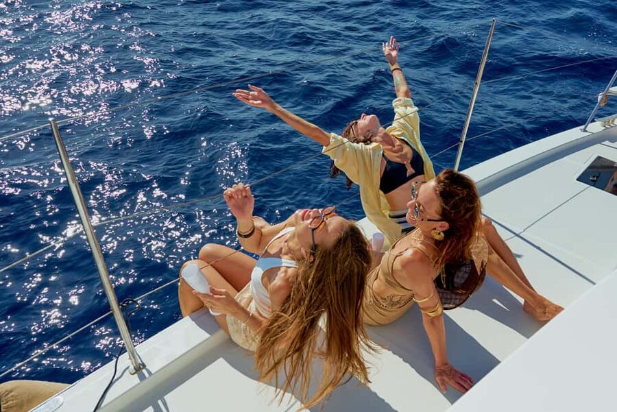 Heraklion: Sunset Luxury Cruise with Sushi and Open Bar - Who this sunset cruise suits best (and who should think twice)