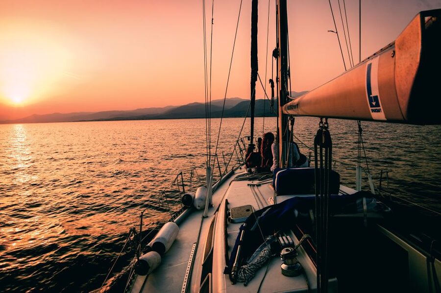 Heraklion: Sunset Private Sailing Trip to Dia island - Who this Dia sunset sail is best for