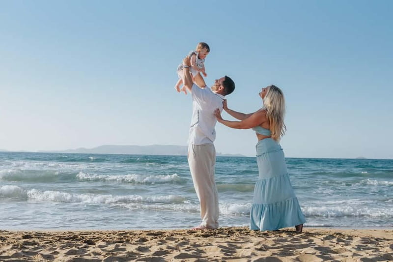 Heraklion: Venetian Port Photoshoot with Online Delivery - From the Port Start to Your Photo Stop (30 to 60 Minutes)