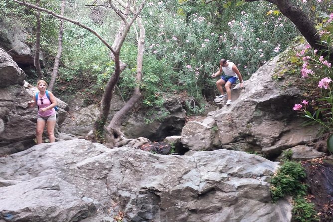 HIDDEN GEMS - RICHTIS GORGE for nature lovers! - Tourloti Village: The Calm Return Through Traditional Alleys