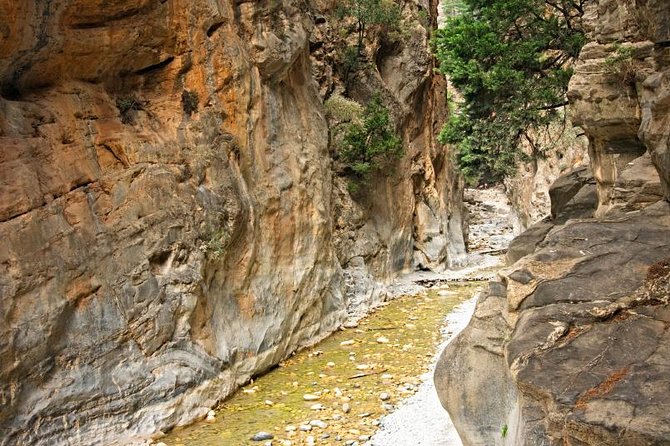 Imbros Gorge Hiking Day Trip with transportation - The village route: Vrisses, Askifou, and Imbros in the same day