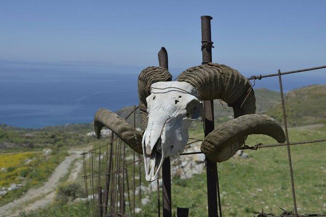 Jeep exploration 4X4 self drive - Getting started in Heraklion, and what to confirm before morning