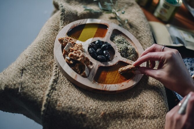 Kleanthi Olive Farm: Guided Tour with Local Delicacies Tasting - The Setting and First Minutes at Kleanthi Olive Farm