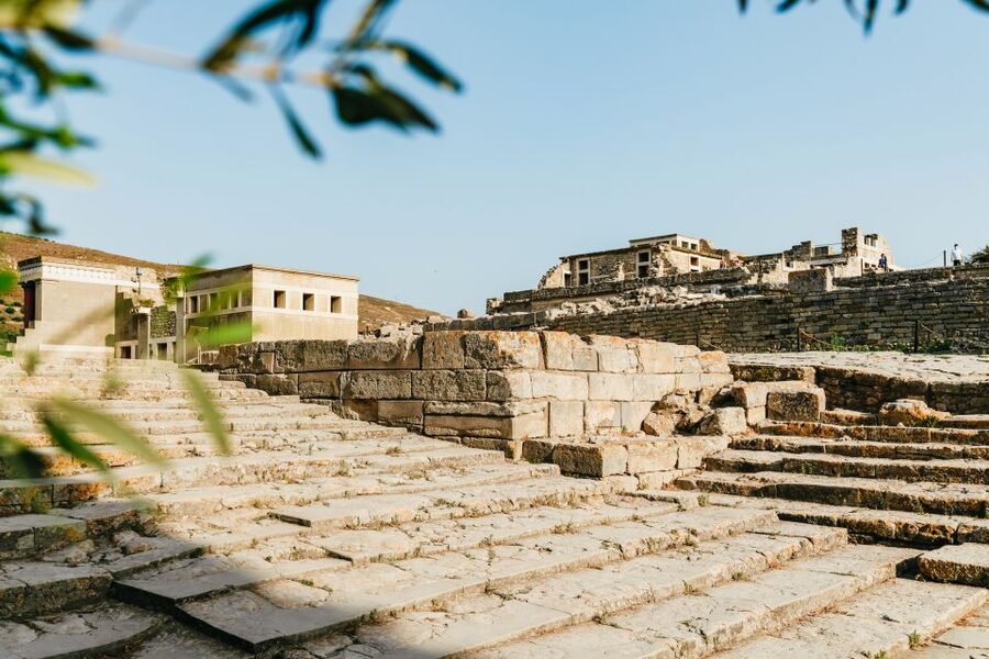 Knossos: Knossos Palace Skip-the-Line Guided Walking Tour - Meeting at the Entrance and the 20-Minute Check-In Rule