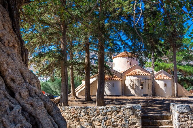 Knossos, Lasithi, Zeus Cave & Olive Mill Farm Combo Tour - A note on Zeus Cave closures and your flexibility plan