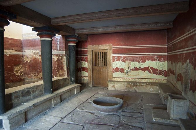 Knossos Palace and Lassithi Plateau - Zeus legends, windmills, and Knossos in one 10-hour loop