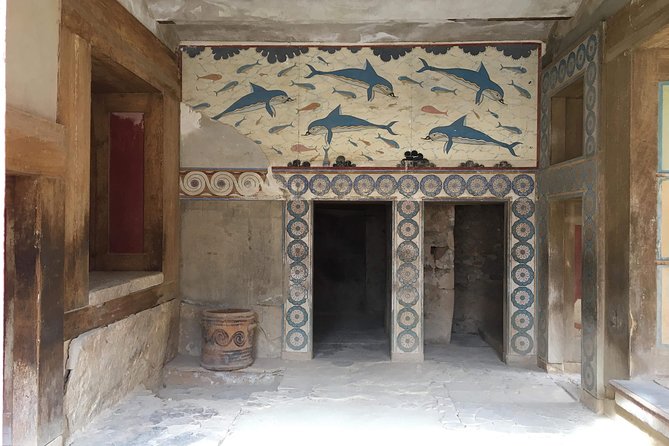 Knossos Palace Exclusive Tour (small group) - Frescoes and myths, plus the archaeology questions worth hearing