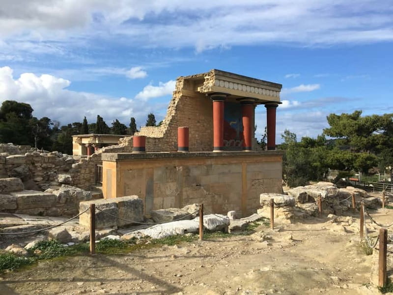 Knossos Palace: Family-friendly Mythology Tour - Quick Hits Before You Go